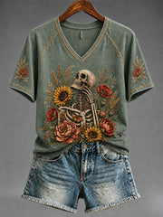 Women's Gothic Skull and Floral Casual T-shirt